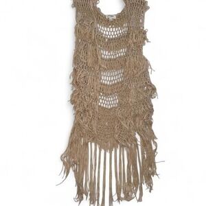 Tan Umgee Sz Medium Crochet Tassle with Layered Mid Length Fringe Details Vest